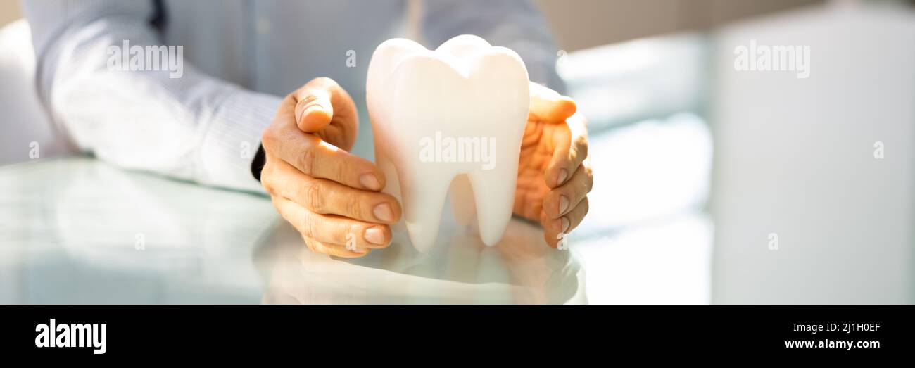 Dental Tooth Insurance And Replace Enamel Service. Man Stock Photo Alamy