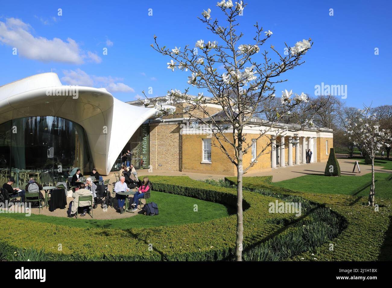 The Serpentine Galleries North, free contemporary art galleries hosting