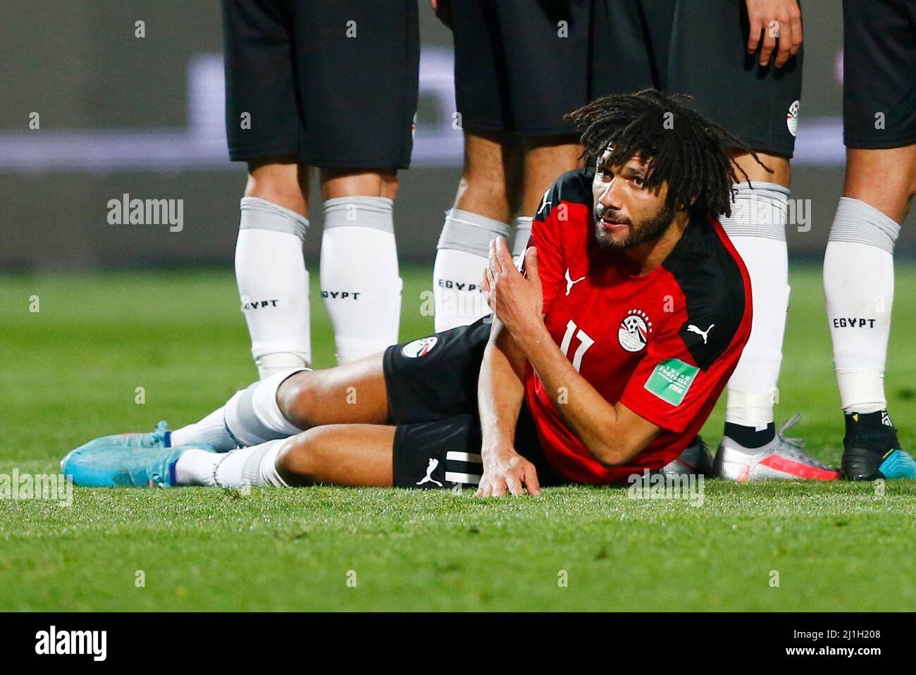 Mohamed elneny of egypt hires stock photography and images Alamy