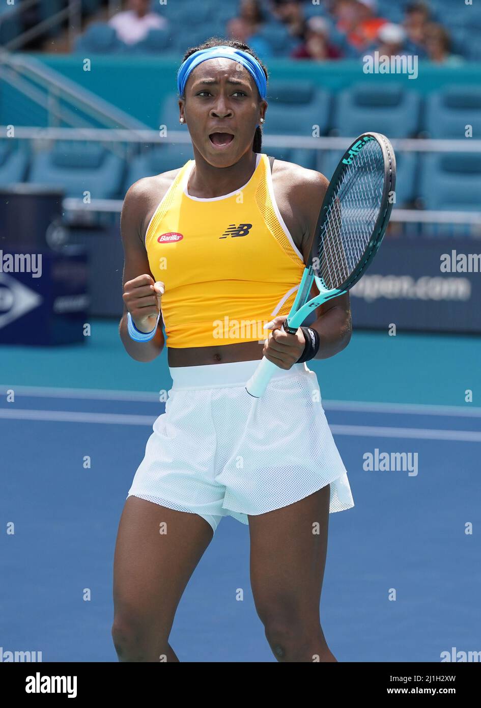 Miami Gardens FL, USA. 25th Mar, 2022. Coco Gauff Vs Wang Qiang during The Miami Open at Hard Rock Stadium on March 25, 2022 in Miami Gardens, Florida. Credit: Mpi04/Media Punch/Alamy Live News Stock Photo