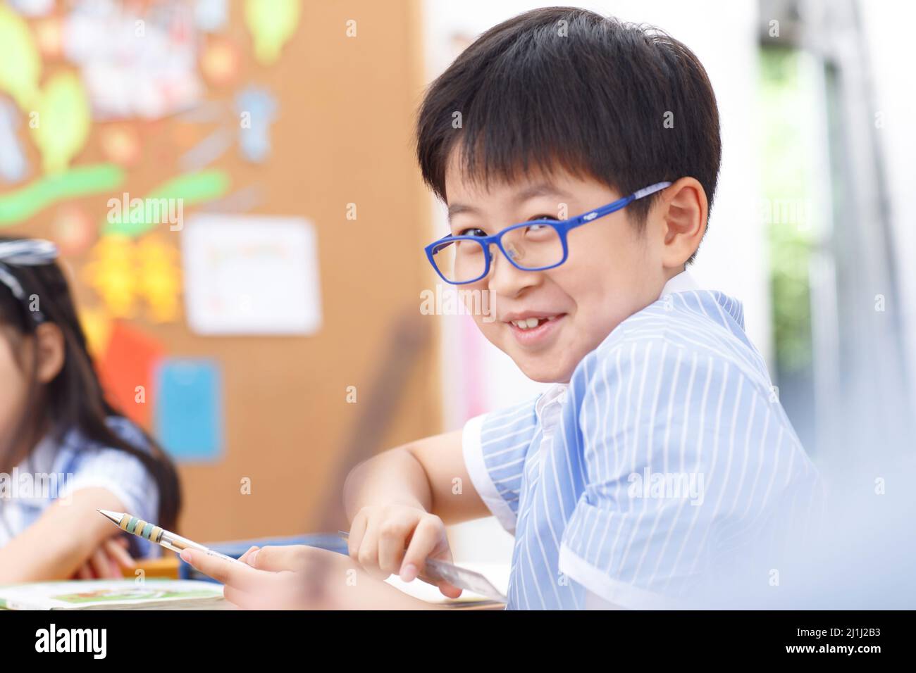 elementary-school-students-in-the-classroom-stock-photo-alamy