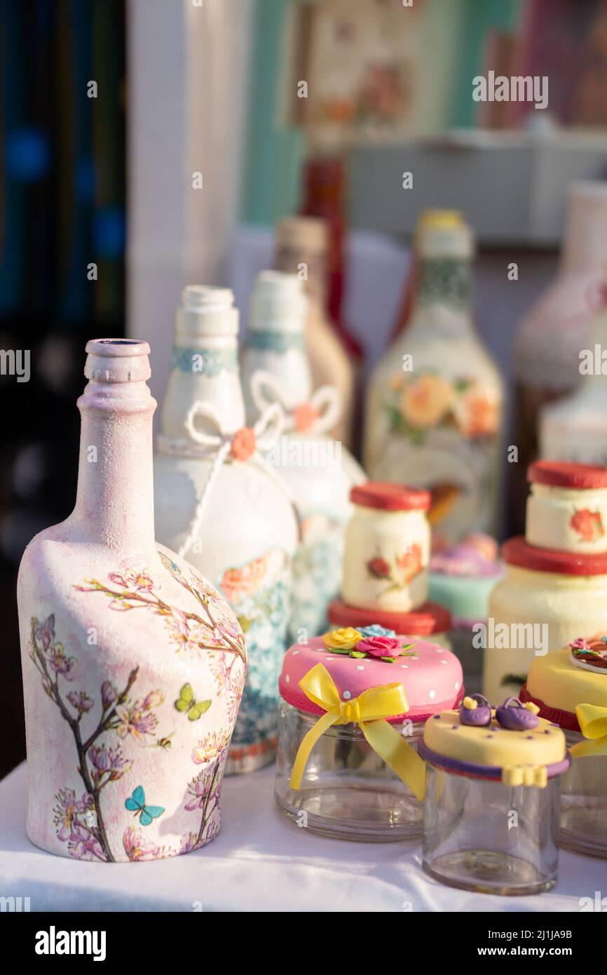 Glass jars with lids hi-res stock photography and images - Alamy
