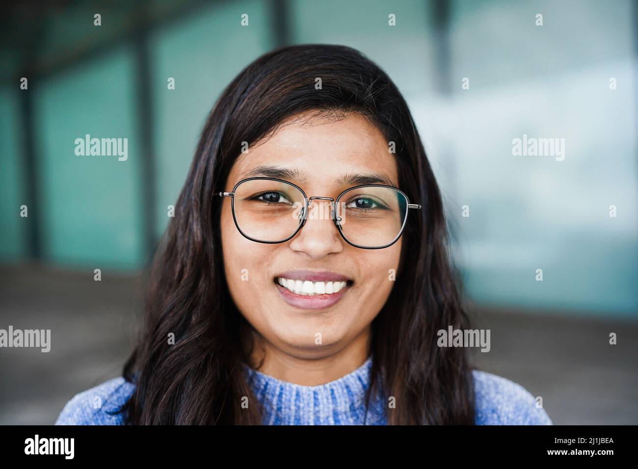 Indian teen girl model hi-res stock photography and images - Alamy
