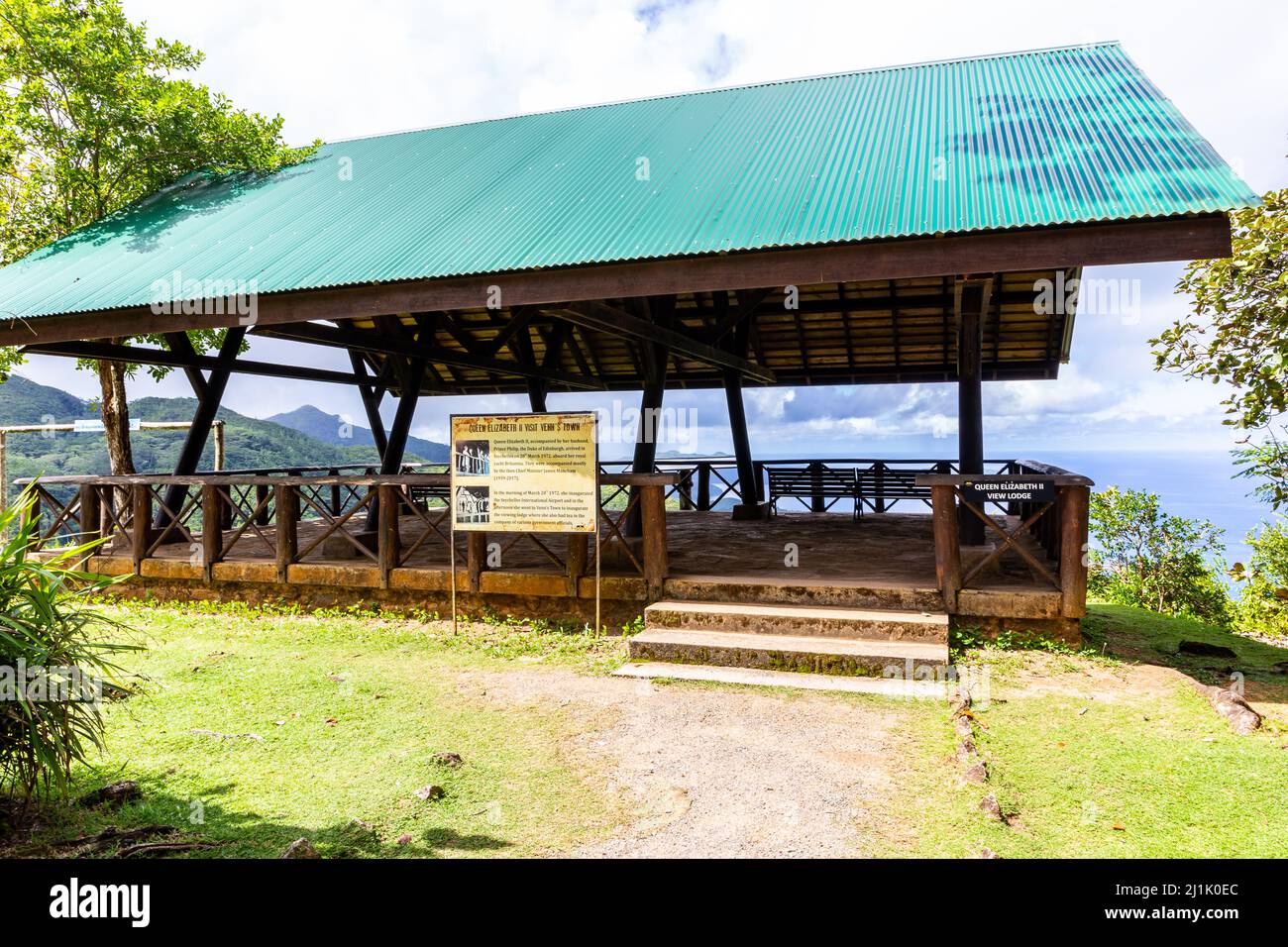 Mahe, Seychelles, 3.05.2021. Venn's Town - Mission Lodge wooden viewing platform with benches and panoramic view overlooking lush tropical forest. Stock Photo