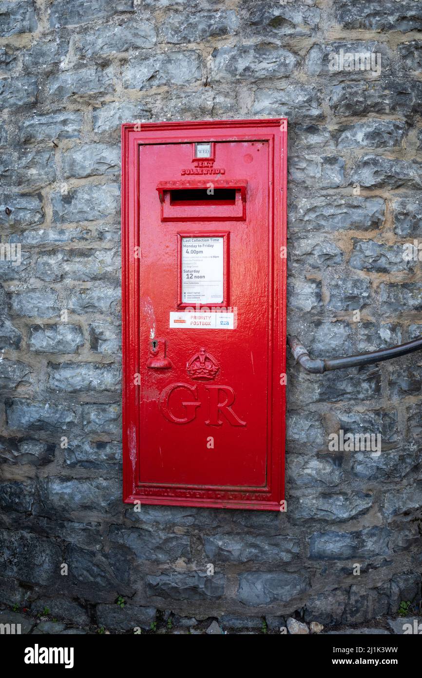 Traditional Royal Mail Letter Box in wall. Lyme Regis, UK (Mar22 Stock