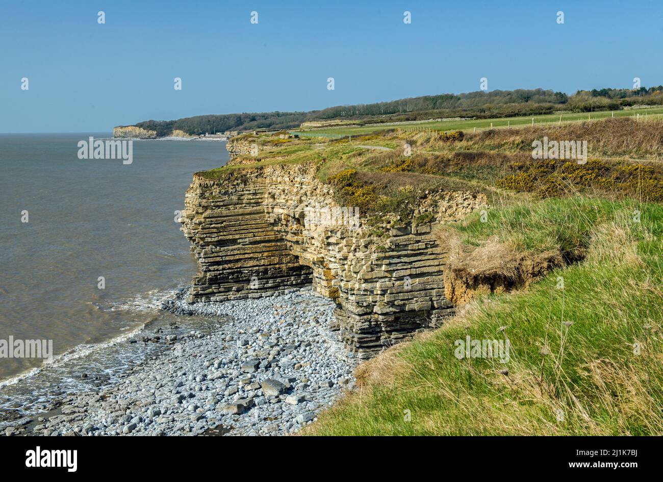 The Glamorgan Heritage Coastline between the beach of Llantwit Major and St Donats Atlantic College Stock Photo