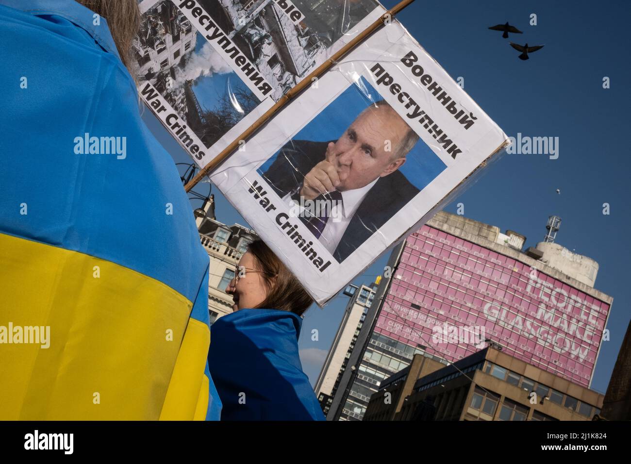 Glasgow, Scotland, 26 March 2022. Stand with Ukraine rally in support of the country in its current war against the invasion by President PutinÕs Russia, in George Square, in Glasgow, Scotland, 26 March 2022. Photo credit: Jeremy Sutton-Hibbert/Alamy Live News. Stock Photo