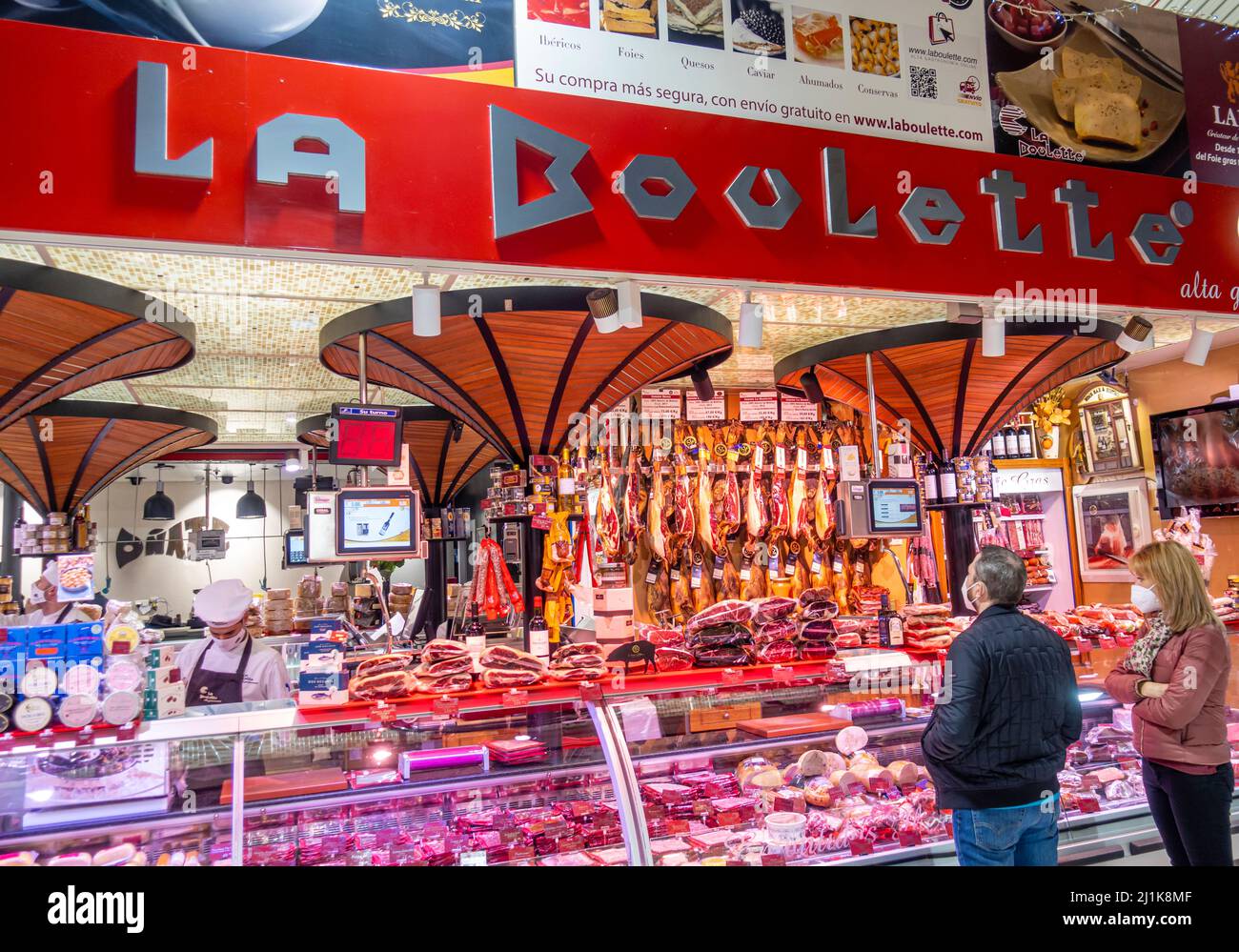 La Boulette meat sausage stall shop inside Mercado de la Paz, Salamanca, Madrid, Spain Stock Photo