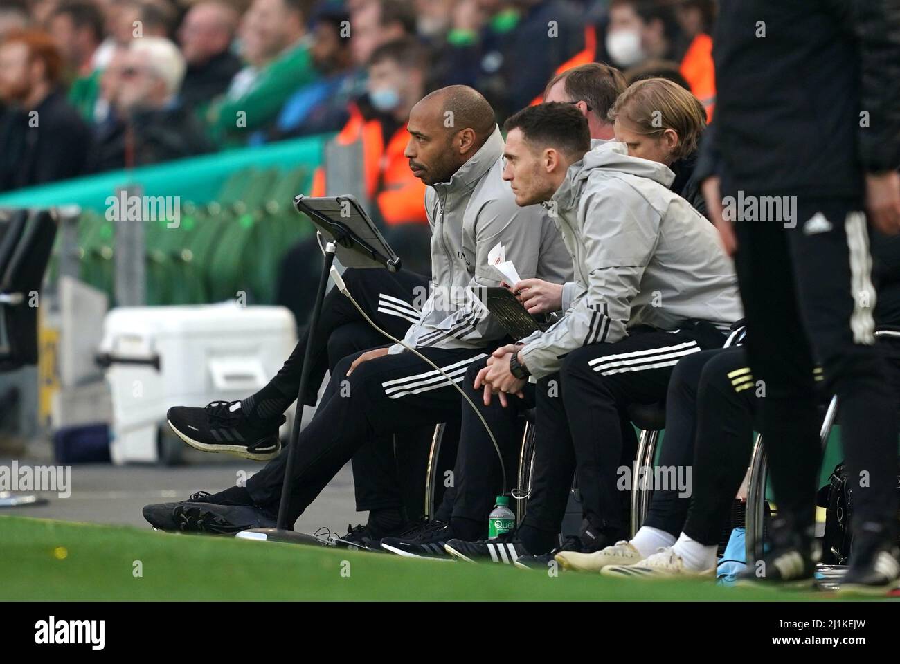 Belgium assistant coach Thierry Henry (left) on the touchline during the international friendly match at the Aviva Stadium, Dublin. Picture date: Saturday March 26, 2022. Stock Photo