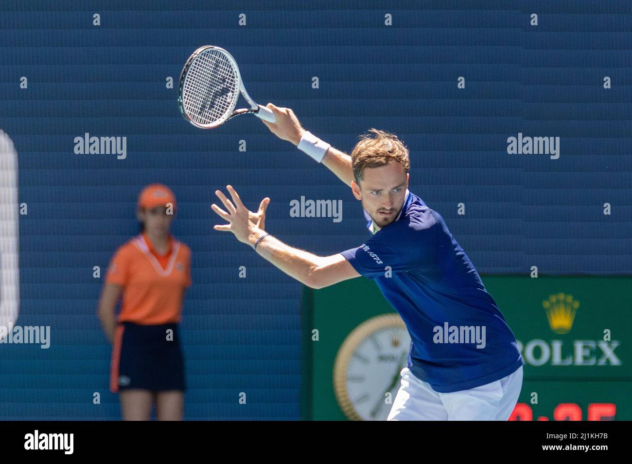 Miami Gardens, FL, USA. 26th March 2022. Andy Murray (GBR) vs Daniil Medvedev (RUS) during the world tennis tournament at the 2022 Miami Open powered by Itau. Score: 6-4, 6-2. Winner: Daniil Medvedev (RUS). Credit: Yaroslav Sabitov/YES Market Media/Alamy Live News. Stock Photo