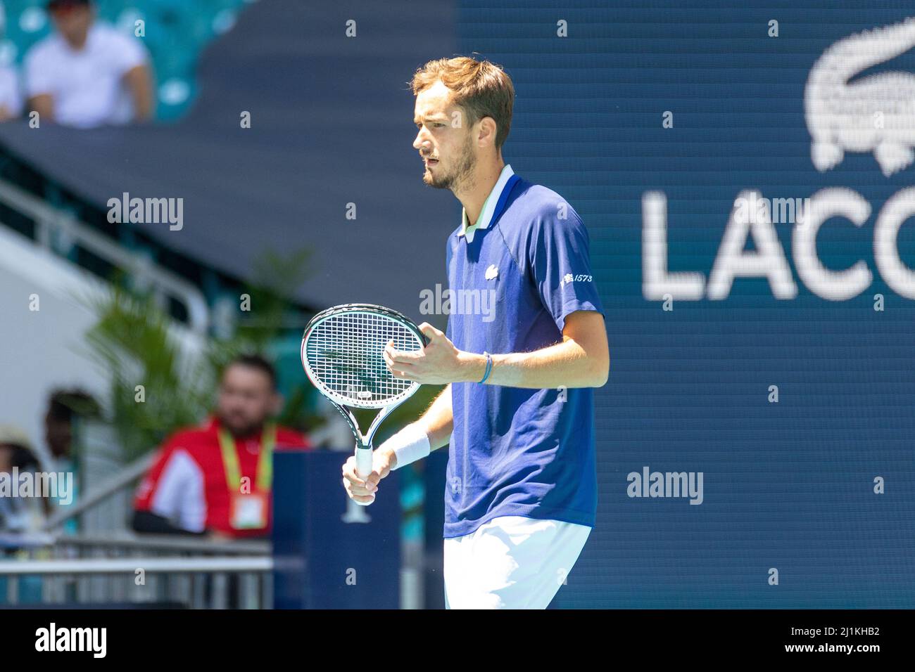 Miami Gardens, FL, USA. 26th March 2022. Andy Murray (GBR) vs Daniil Medvedev (RUS) during the world tennis tournament at the 2022 Miami Open powered by Itau