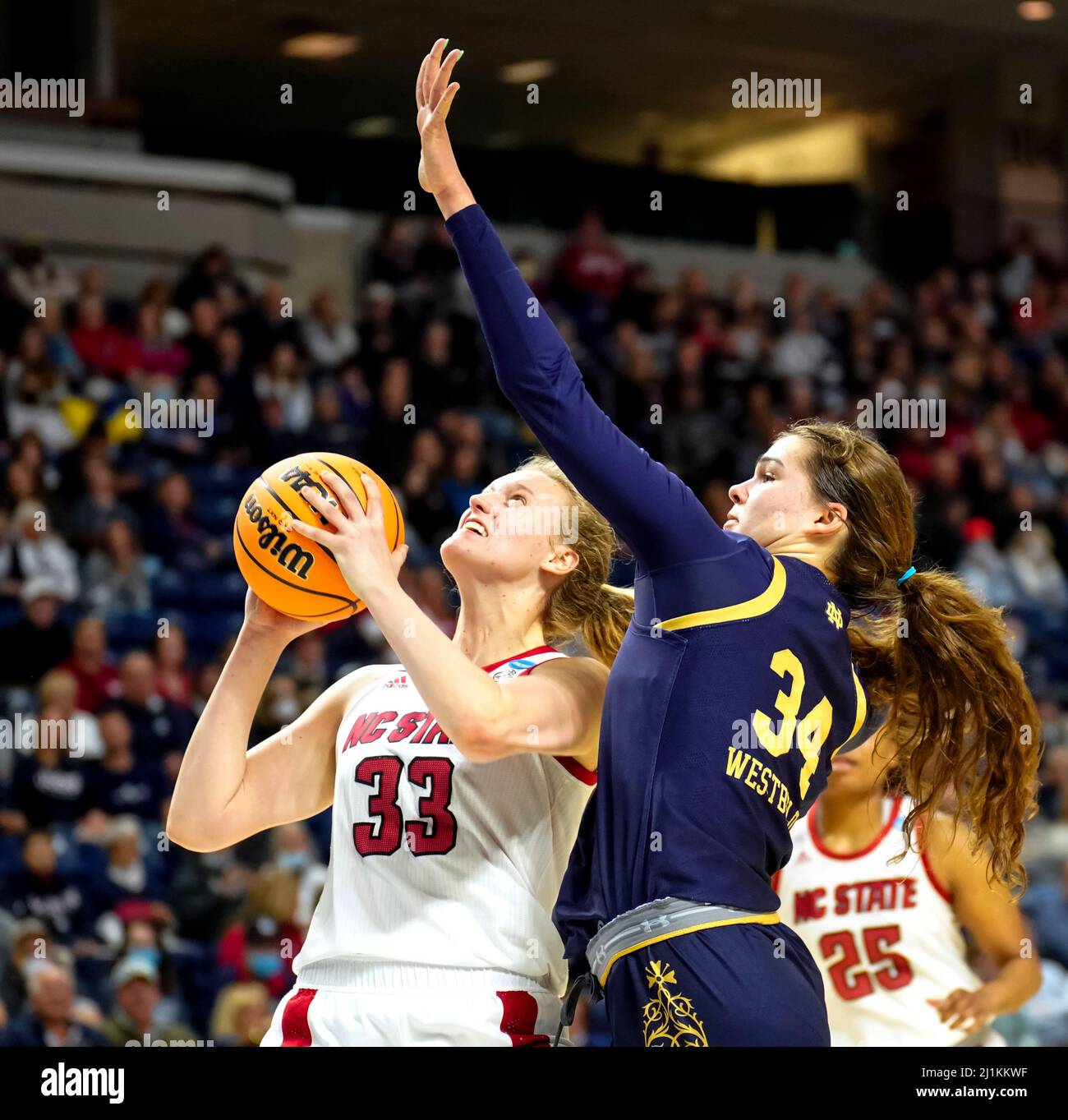 Ncaa womens basketball sweet sixteen hires stock photography and