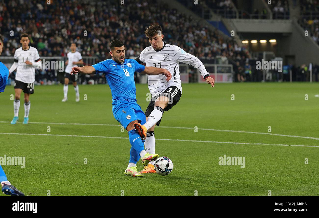 Sinsheim, Deutschland. 26th Mar, 2022. firo: 03/26/2022, Fuvuball, football: DFB national team, men, Mv§nner, test match, Lv§nderspiel, friendly game, GER, Germany - Israel duels, Kai Havertz, versus, Mohammad Abu Fani Credit: dpa/Alamy Live News Stock Photo