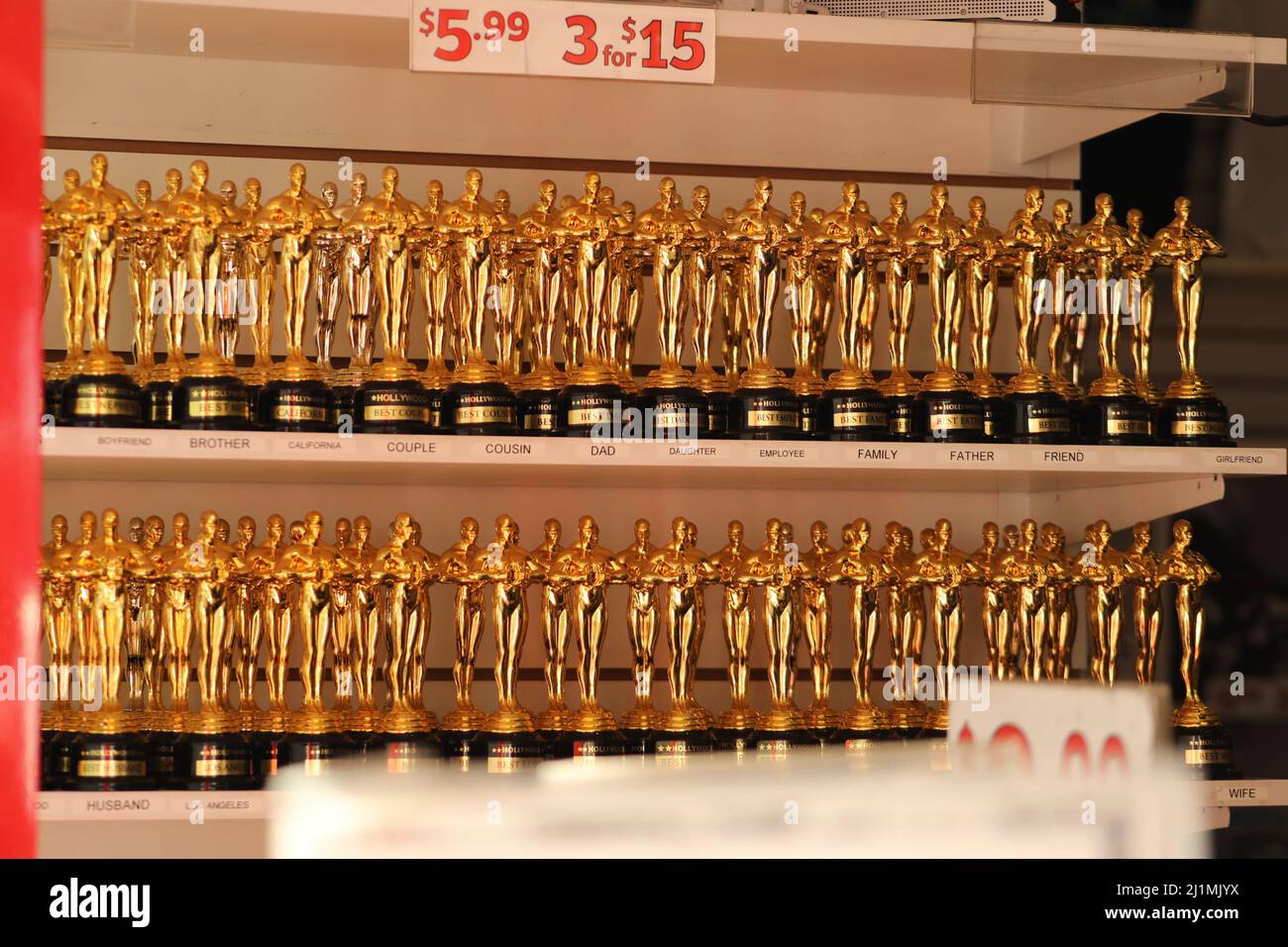 Hollywood, USA. 26th Mar, 2022. Replica Oscar statuettes are sold on Hollywood Boulevard in preparation for the 94th Academy Awards in Hollywood, CA on Saturday, ?March 26, 2022. (Photo By Conor Duffy/Sipa USA) Credit: Sipa USA/Alamy Live News Stock Photo