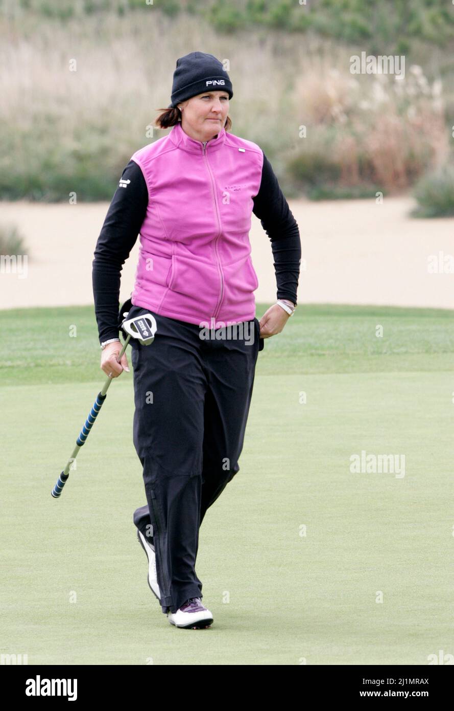 Nov 1, 2009-Incheon, South Korea-Maria Hjorth of Sweden on the 2th hole during final round of Hana Bank Kolon Championship at Sky 72 Golf Club on November 1, 2009 in Incheon, South Korea. Stock Photo