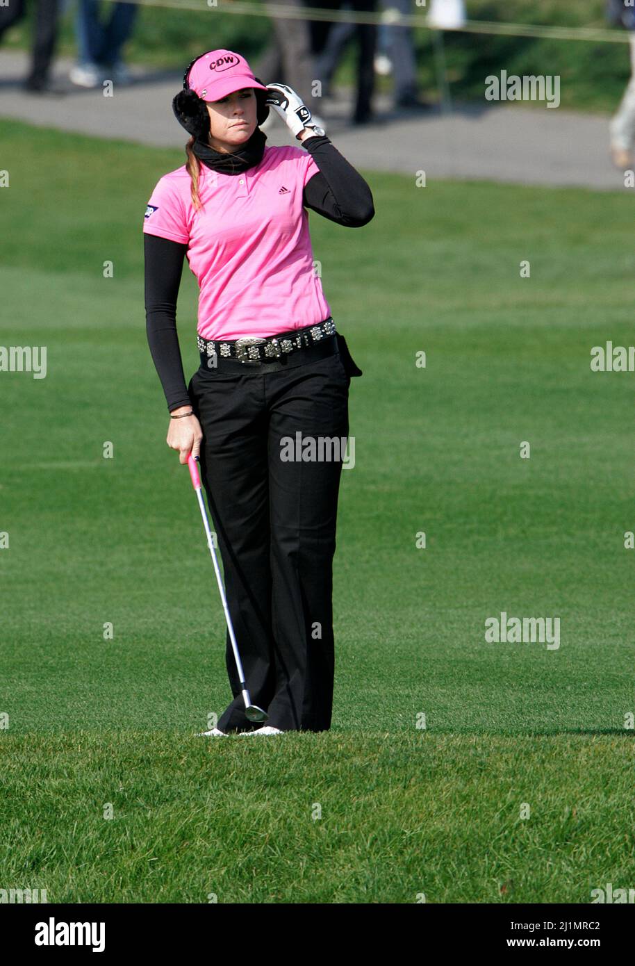 Paula Creamer Photostream  Golf attire women, Golf attire, Golf outfit