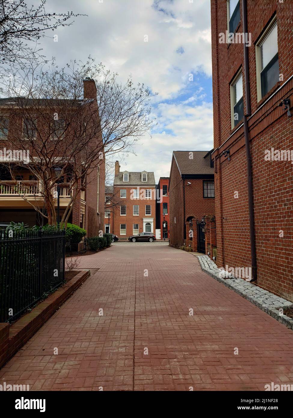 A shot of brick houses in Thames Street, Baltimore Stock Photo Alamy