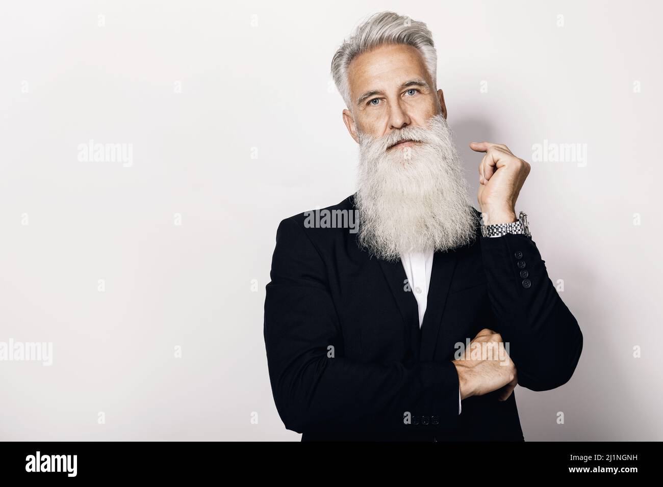 Senior man wearing formal hi-res stock photography and images - Alamy