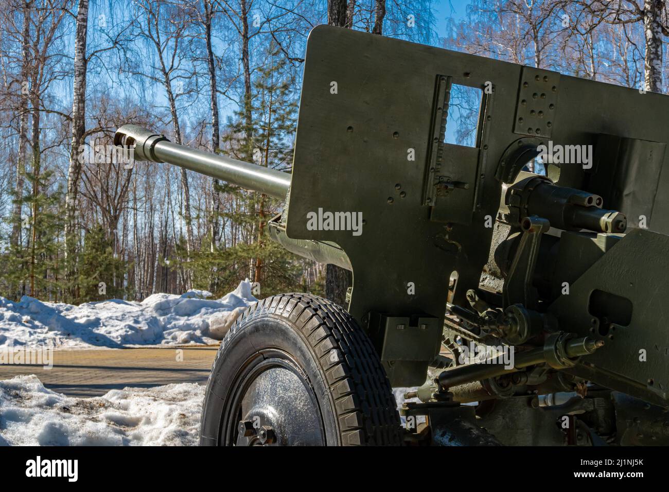 Shell sideways hi-res stock photography and images - Alamy