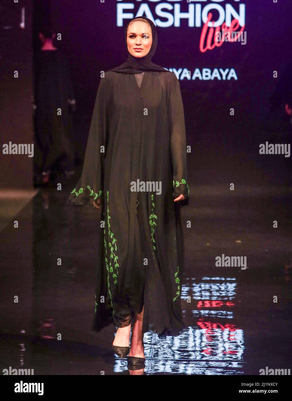 Modanisa abaya uk hot sale