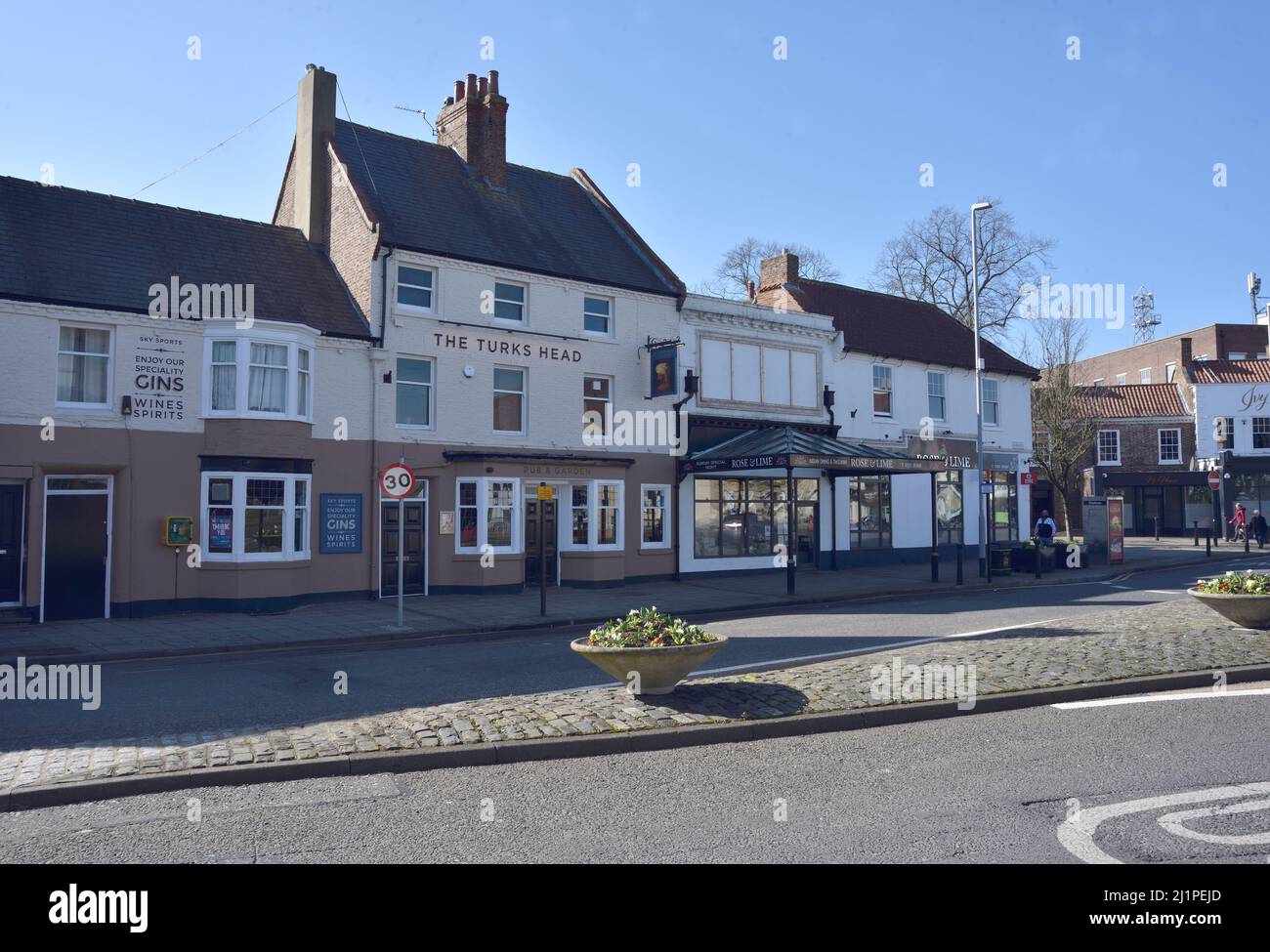 The Turk's Head, on Bondegate, Darlington Town Centre. It dates from the 17th century. Stock Photo