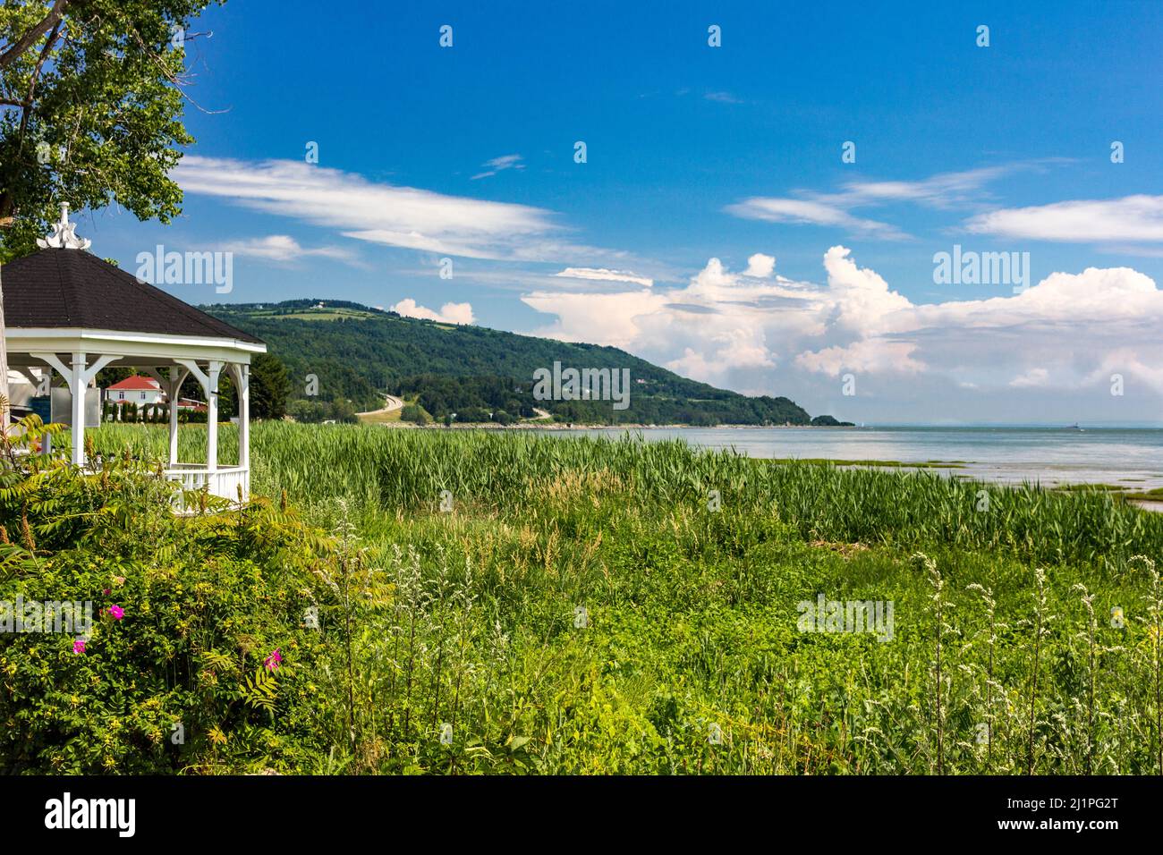 Les Eboulements village viewed from StJosephdelaRive, Charlevoix