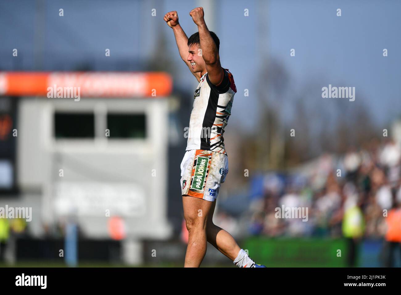 Dan Kelly of Leicester Tigers celebrates the Tigers' victory over the Chiefs during the Gallagher Premiership Rugby match between Exeter Chiefs and Leicester Tigers at Sandy Park, Exeter on 27 March 2022. Photo by Scott Boulton. Editorial use only, license required for commercial use. No use in betting, games or a single club/league/player publications. Credit: UK Sports Pics Ltd/Alamy Live News Stock Photo