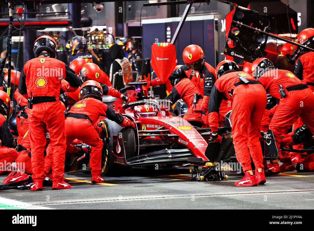 Charles Leclerc (MON) Ferrari F1-75 makes a pit stop. 27.03.2022