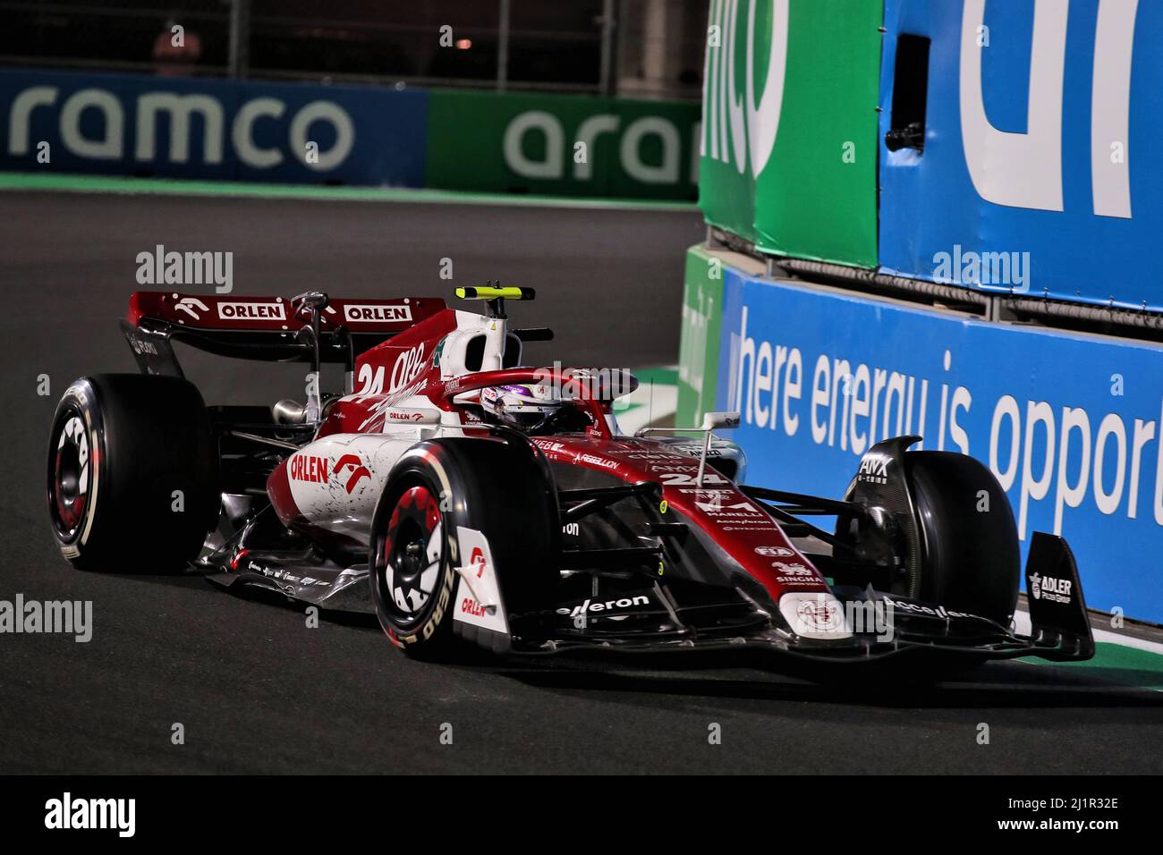 live formula 1 saudi arabian f1 grand prix 27.03