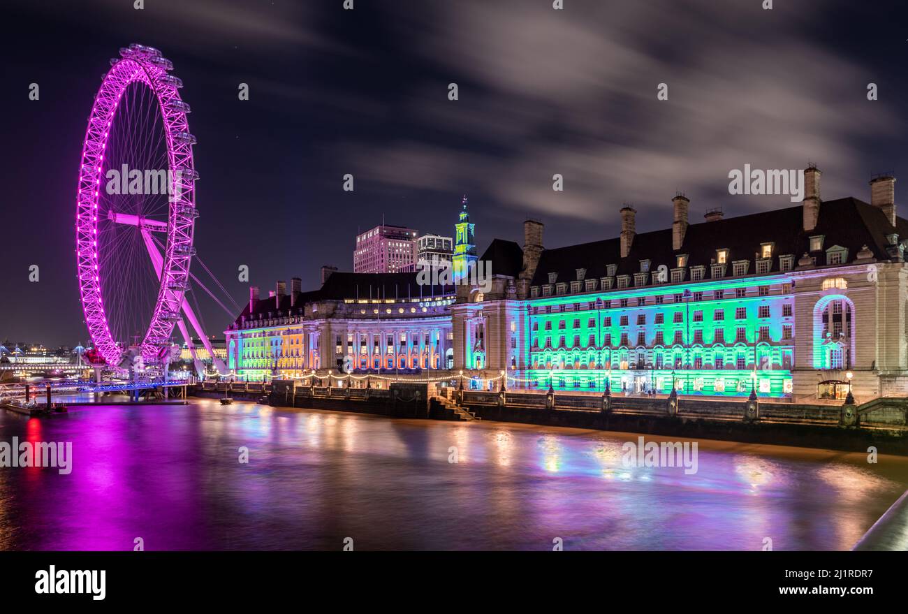 London eye and county hall building at night hi-res stock photography ...