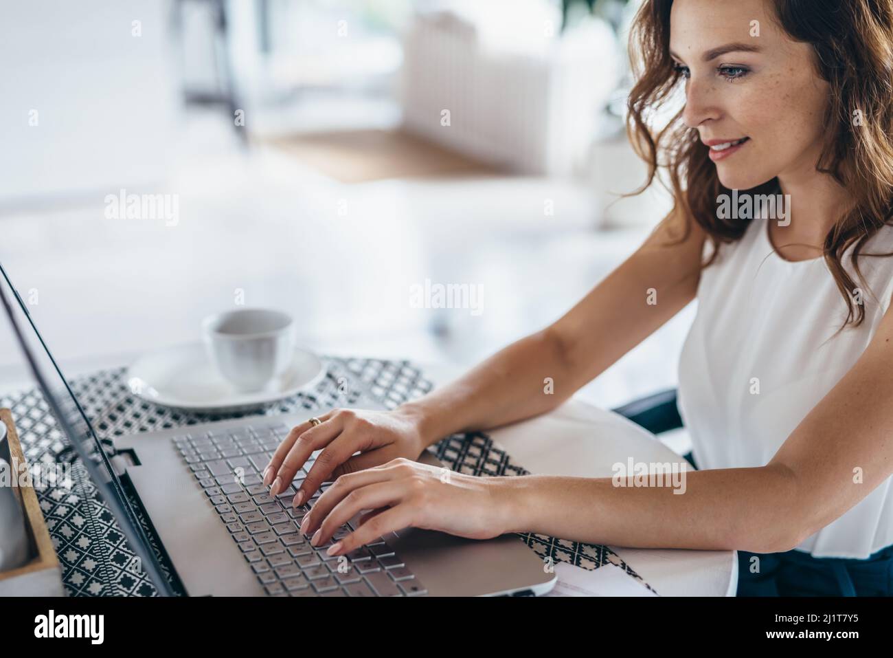 Laptop homeoffice monitor home hi-res stock photography and images - Alamy