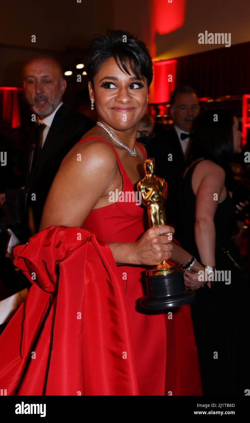 Best Supporting Actress Ariana DeBose poses with her Oscar for "West