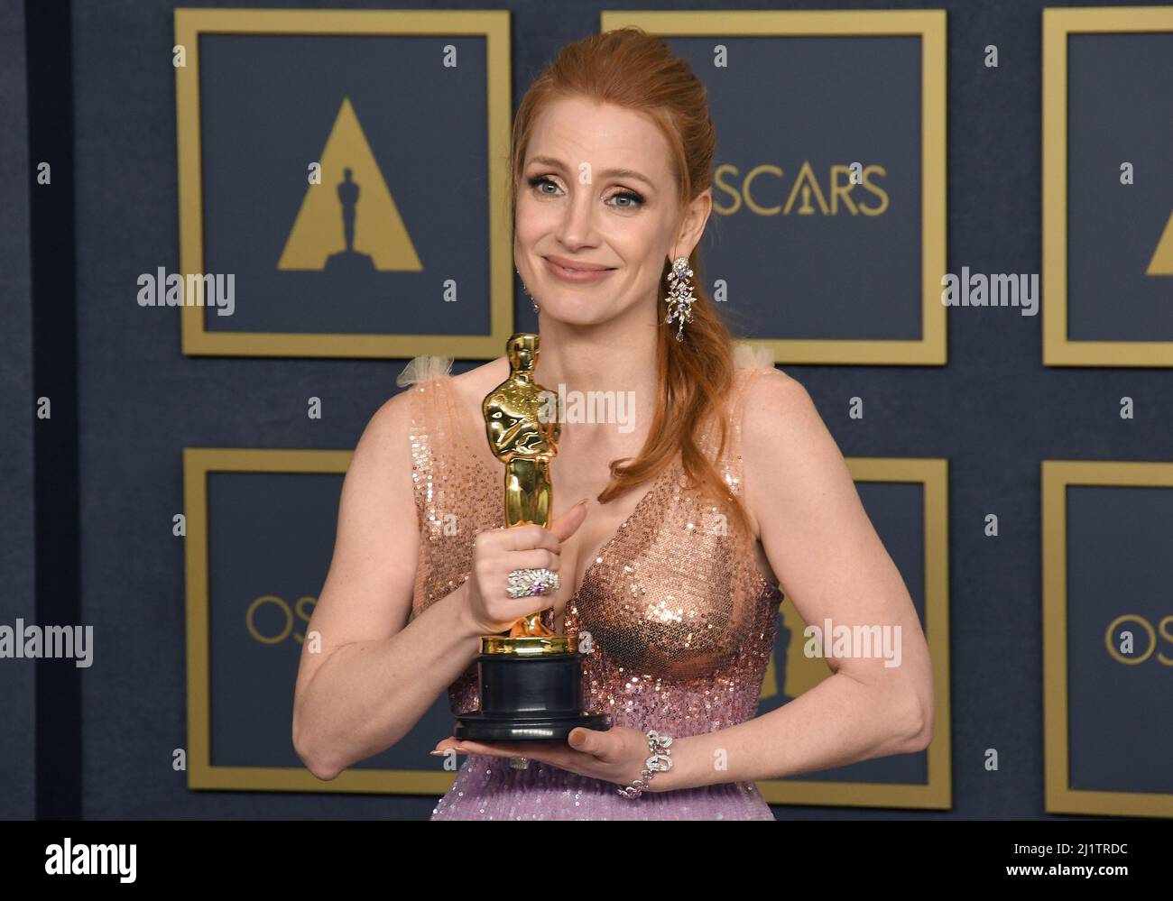 Los Angeles, USA. 27th Mar, 2022. Jessica Chastain, winner of the
