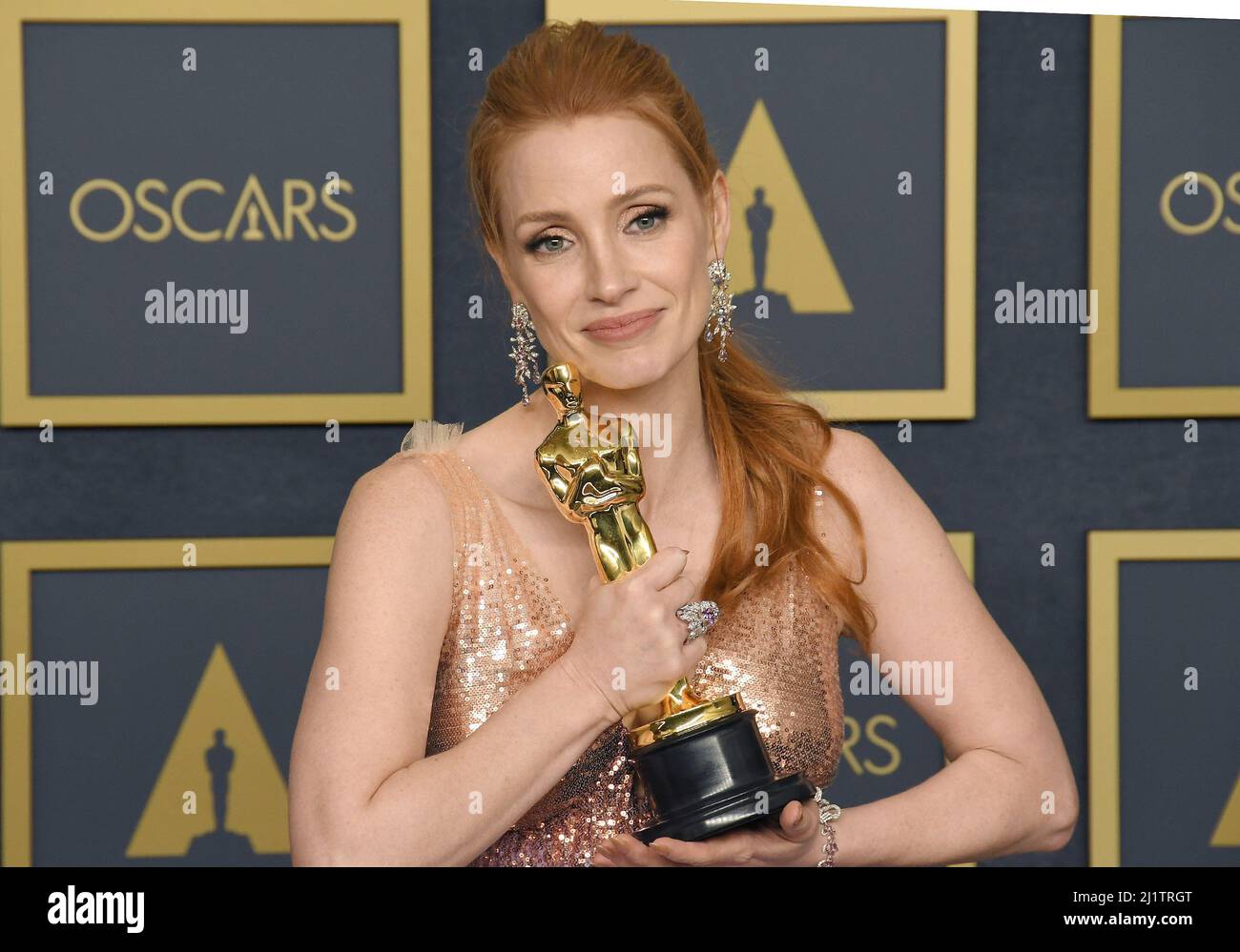 Los Angeles, USA. 27th Mar, 2022. Jessica Chastain, winner of the