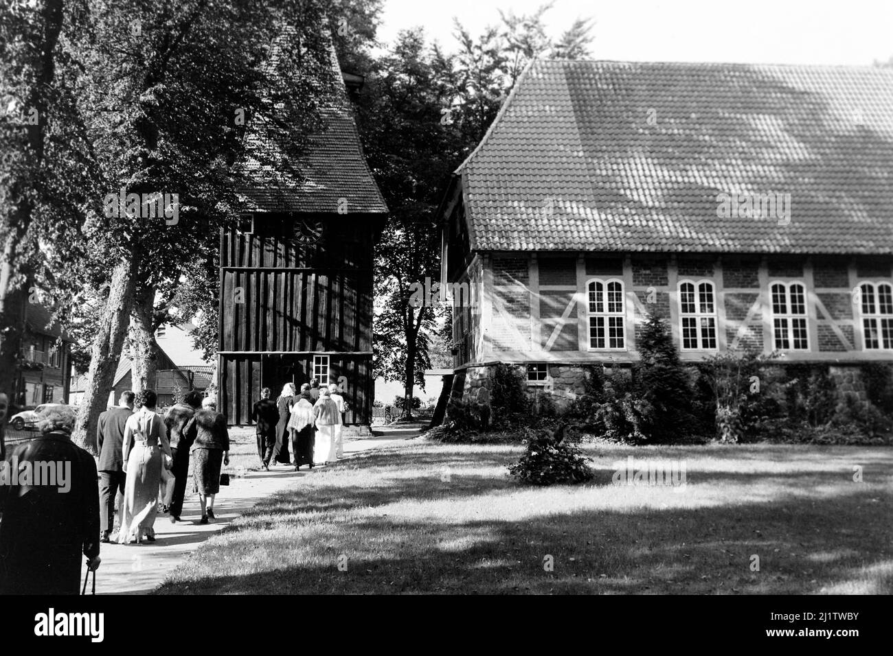 Die St. Stephanus-Kirche in Egestorf, 1973. St. Stephan's church in Egestorf, 1973. Stock Photo