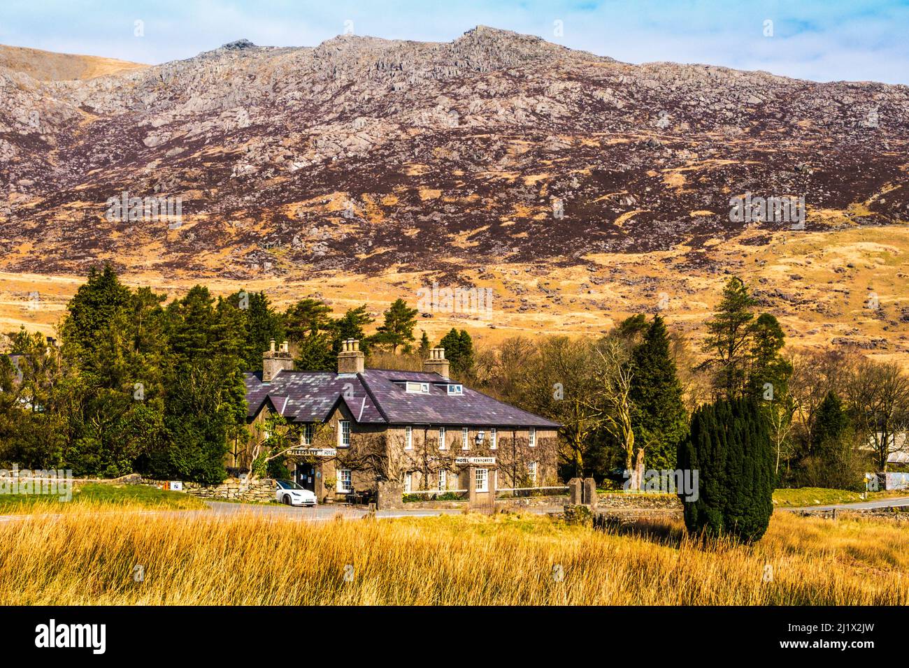 The Pen Y Gwryd Hotel in Snowdonia , North Wales Stock Photo Alamy