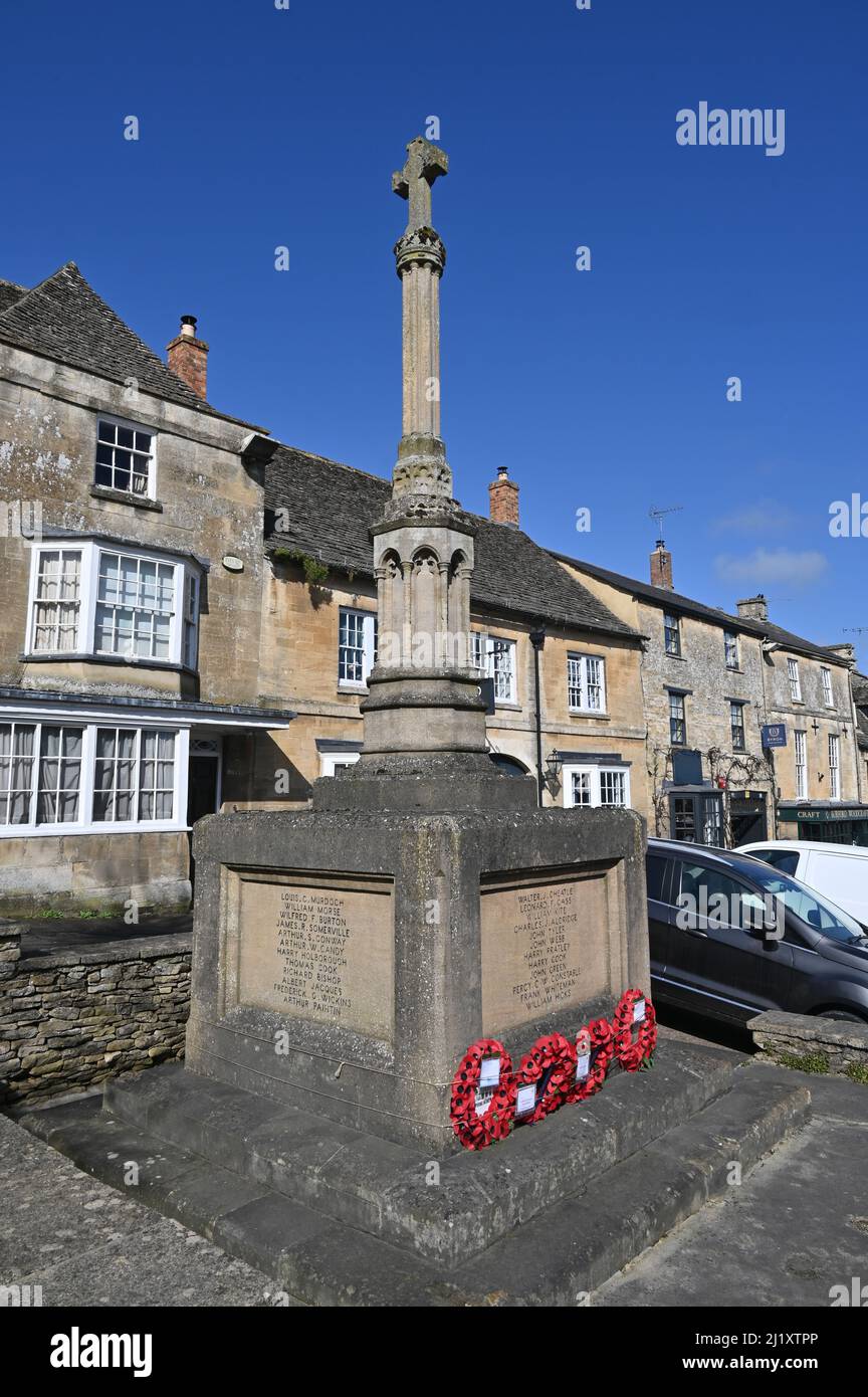 war-memorial-high-street-burford-oxfordshire-stock-photo-alamy