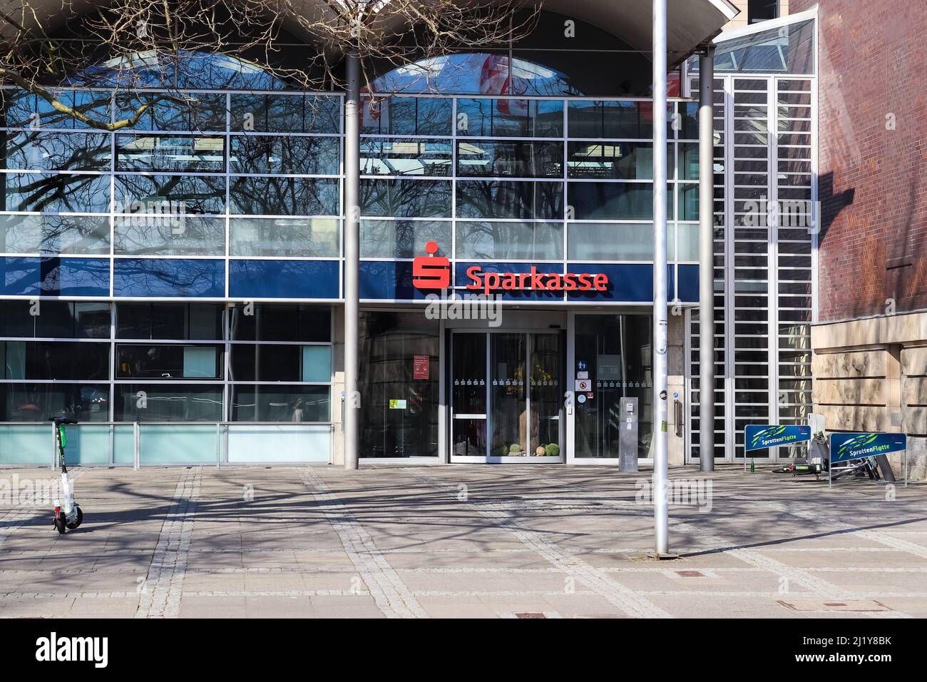 Sparkasse kiel hi-res stock photography and images - Alamy