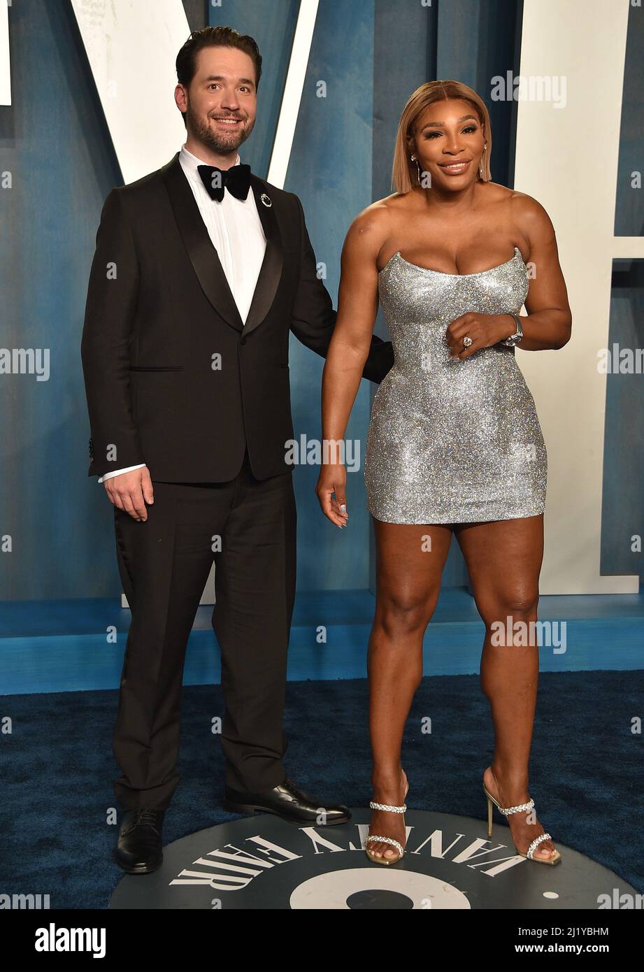 Serena Williams and Alexis Ohanian at the 2022 Vanity Fair Oscar Party ...