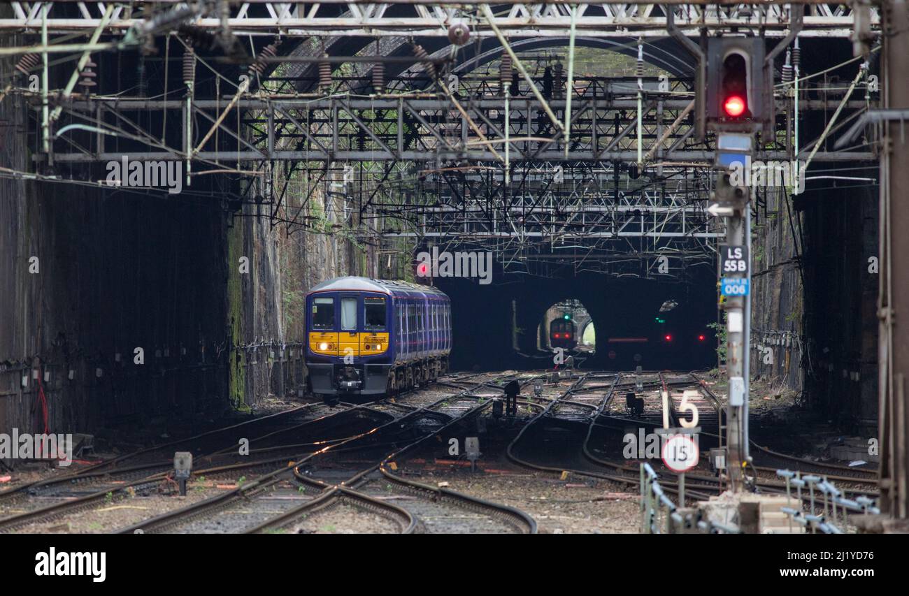 Northern Rail class 319 electric commuter train 319383 approaching