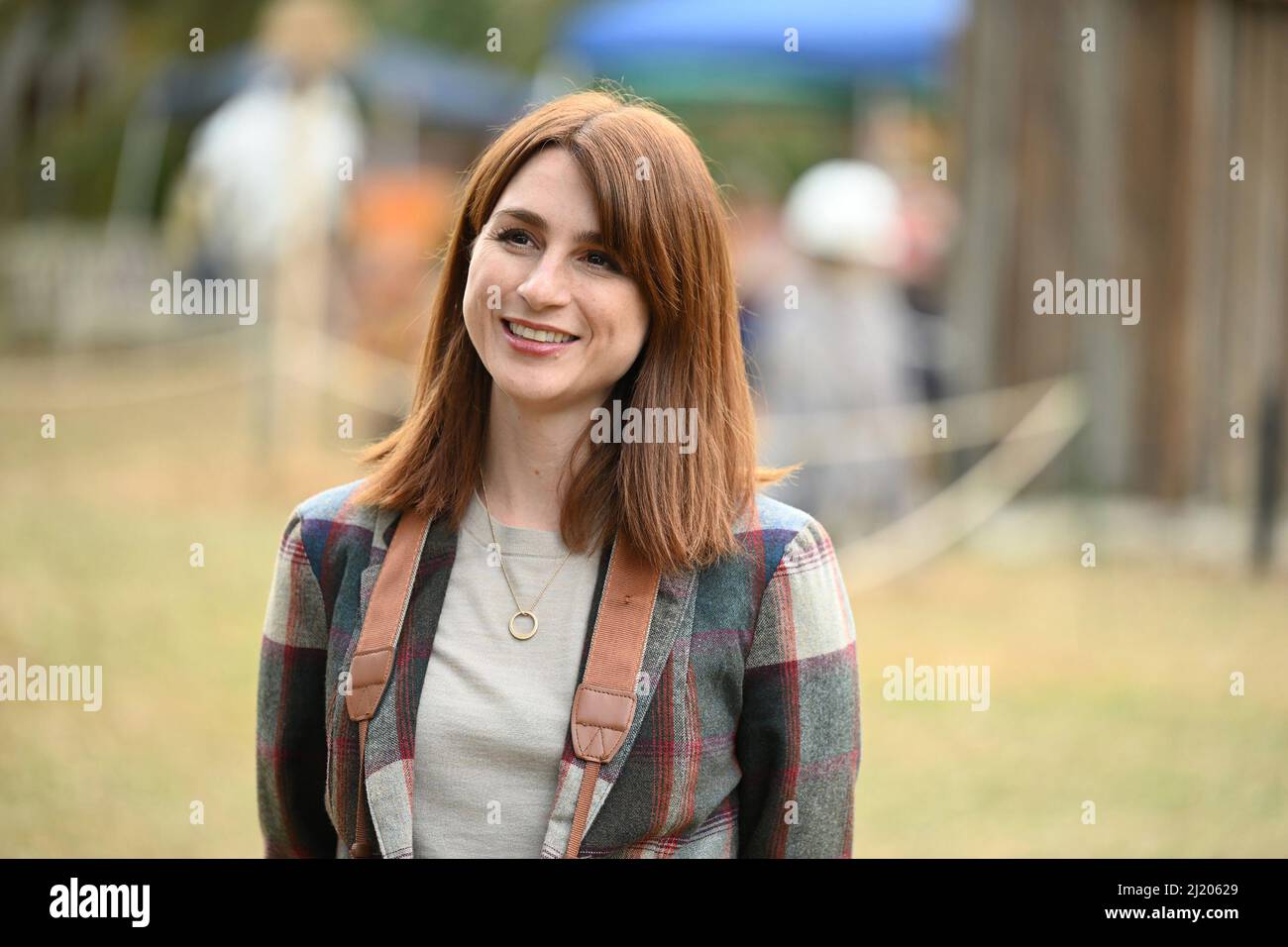 TO FLATCH, Aya Cash, Pilot', (Season 1, ep. 101, aired Mar. 17