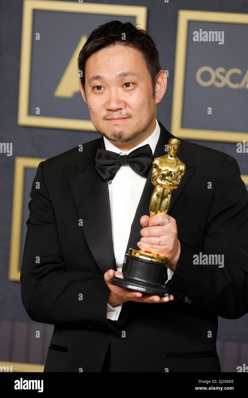 Los Angeles, CA. 27th Mar, 2022. Ryusuke Hamaguchi, Drive My Car in the press room for 94th Academy Awards - Press Room, Dolby Theatre, Los Angeles, CA March 27, 2022. Credit: Priscilla Grant/Everett Collection/Alamy Live News Stock Photo