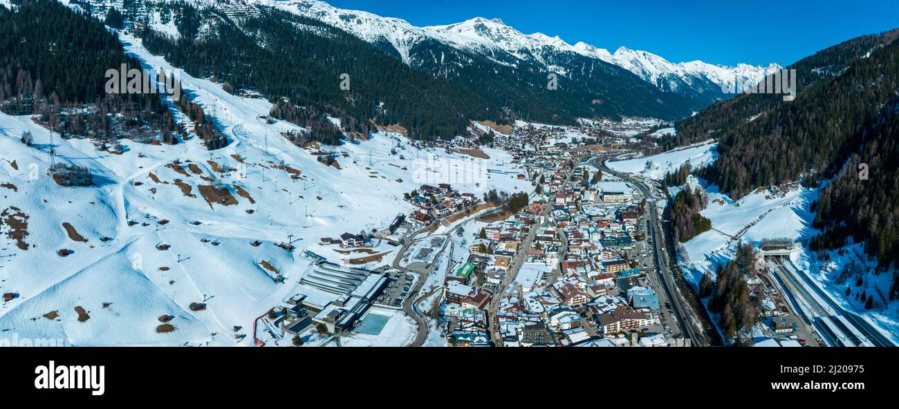 Ski resort town of St. Anton am Arlberg in Austria Stock Photo Alamy