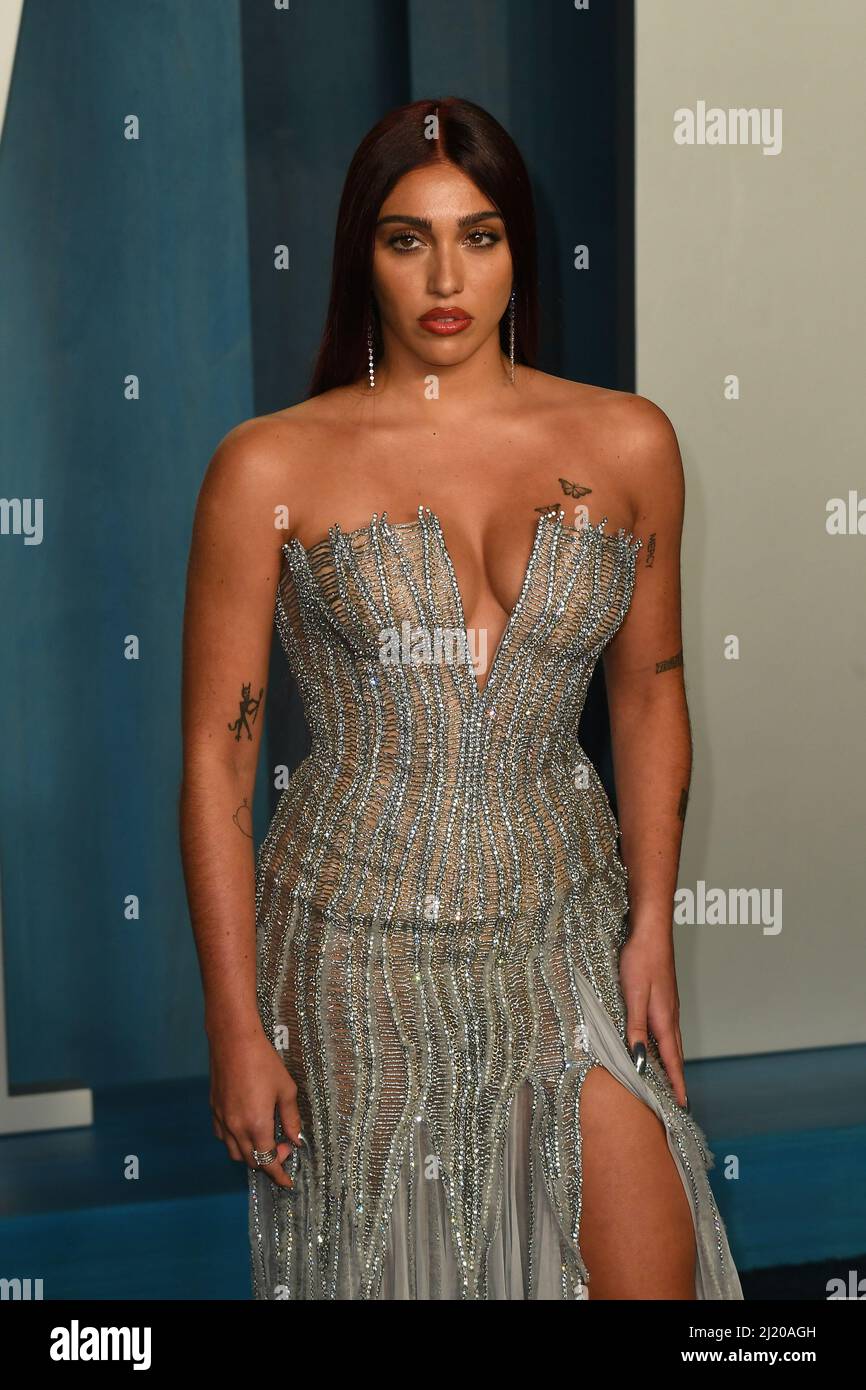 Lourdes Leon attends the 2022 Vanity Fair Oscar Party at the Wallis Annenberg Center for the Performing Arts on March 27, 2022 in Beverly Hills, California.  Photo: Casey Flanigan/imageSPACE Stock Photo