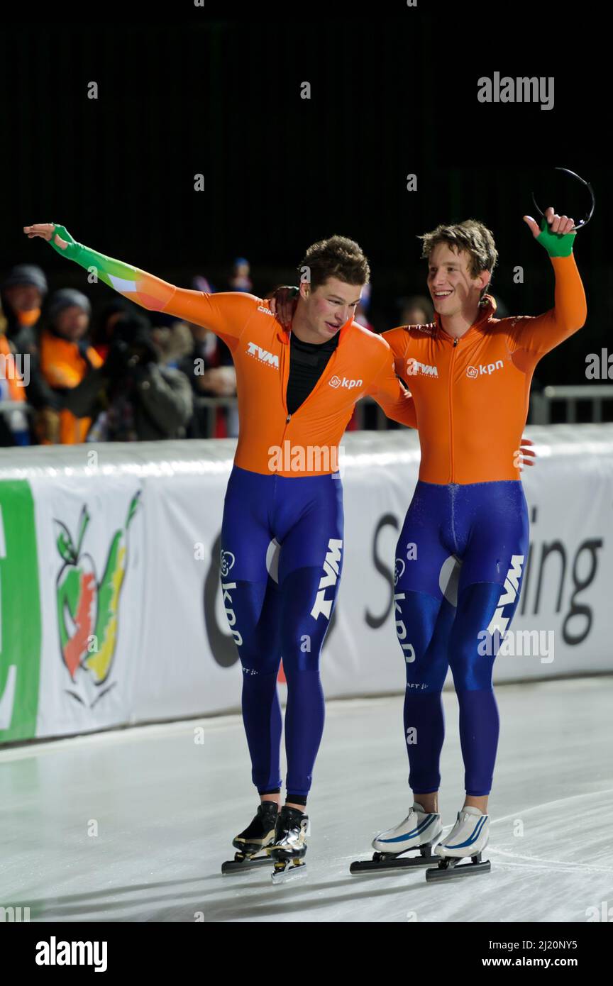Sven Kramer and Jan Blokhuijsen celebrate their Gold and Silver medals at the 2012 Essent European Speed Skating Championships, Budapest Stock Photo