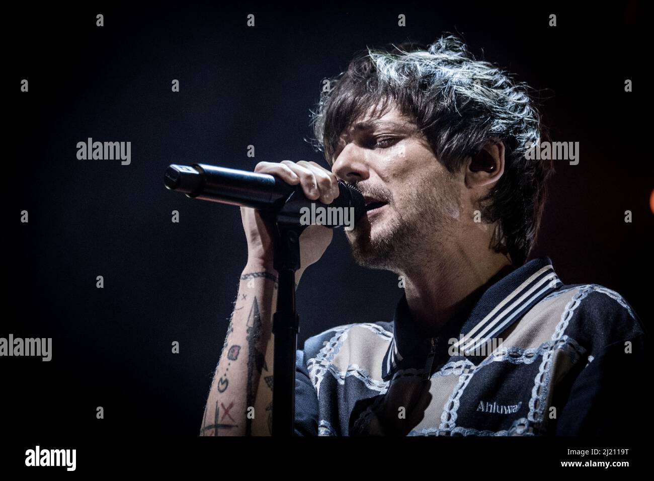 Louis tomlinson 2022 hi-res stock photography and images - Alamy