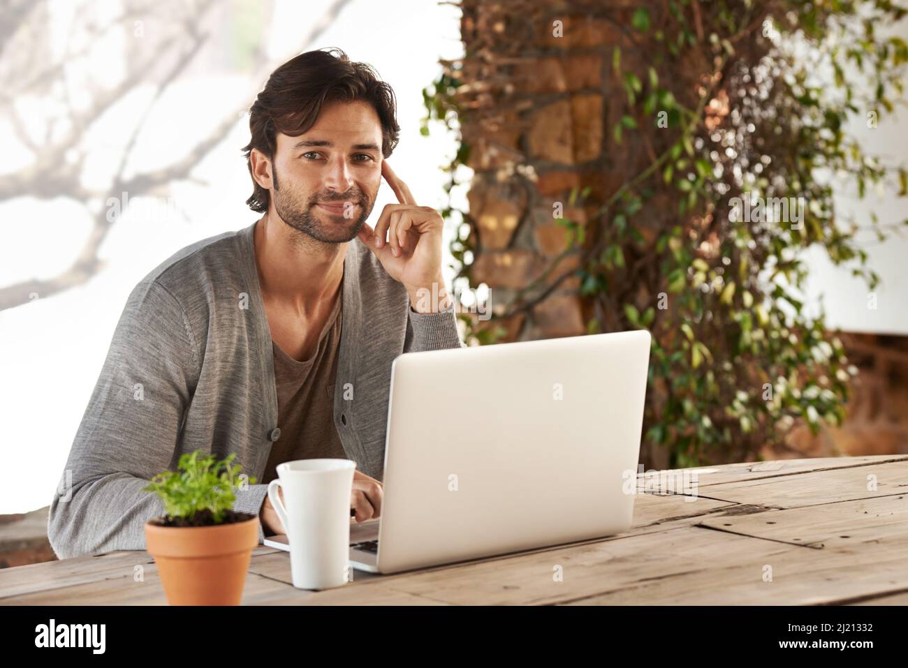 Portrait mature unshaved man hi-res stock photography and images - Alamy