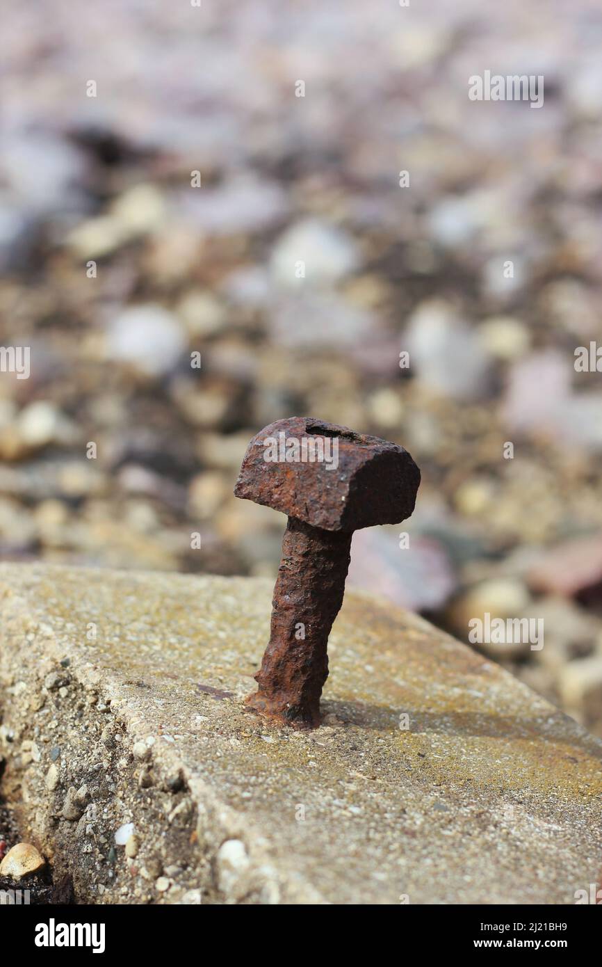 Rust Screw Broken Screw rusty broken concrete hi-res stock photography and images - Alamy
