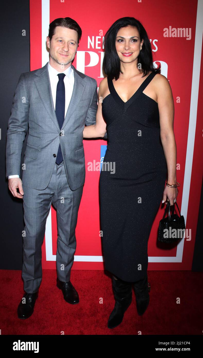 Morena baccarin and ben mckenzie hires stock photography and images