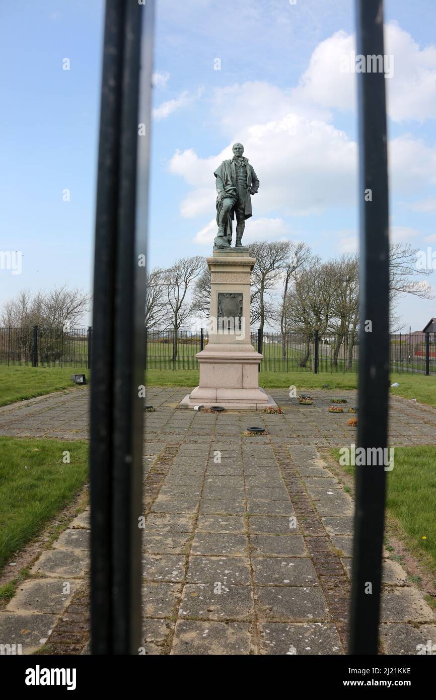 Irvine, Ayrshire, Scotland, UK. Statue of Robert Burns Stock Photo Alamy